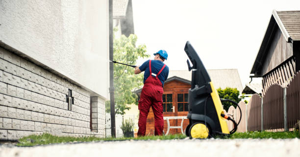 Best Playground Equipment Cleaning  in Saddle Rock, NY